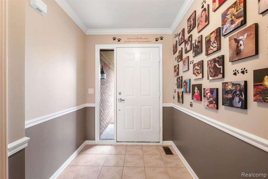 49248 Berkshire Drive, Chesterfield, MI 48047 — Photo 13