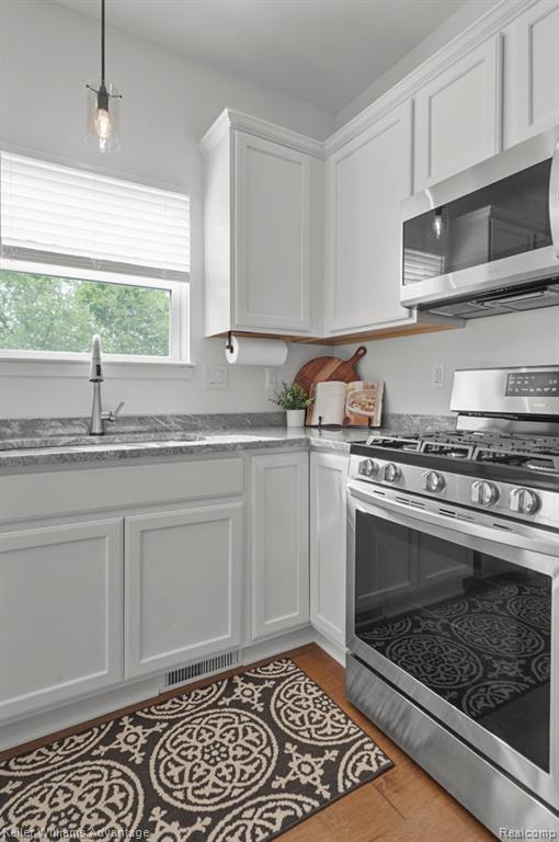 861 N Mill Street, South Lyon, MI 48178 — Photo 15