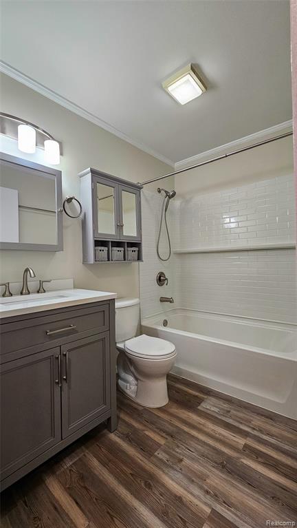 715 Lakeside Drive, Waterford, MI 48328 — Photo 28