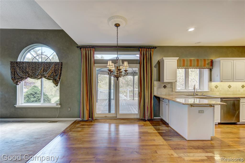 4617 Covington Court, Rochester, MI 48306 — Photo 11