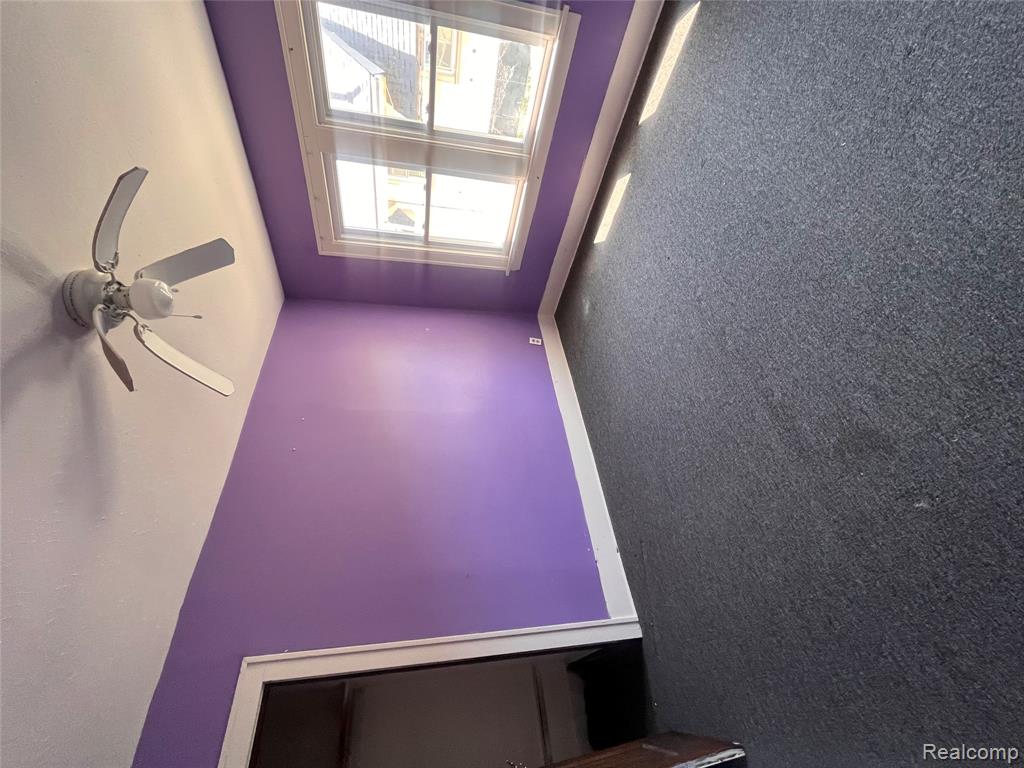 429 Page Street, Flint, MI 48505 — Photo 2