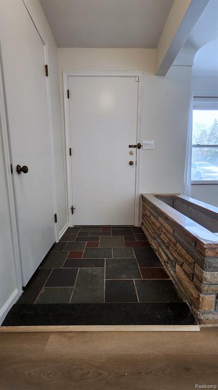 45251 CUSTER Avenue, Utica, MI 48317 — Photo 16