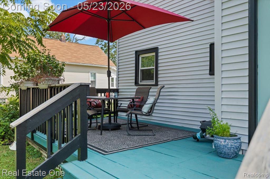128 S SLATER Street, Lake Orion, MI 48362 — Photo 3