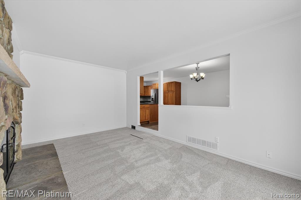6550 Berrywood Drive, Brighton, MI 48116 — Photo 10