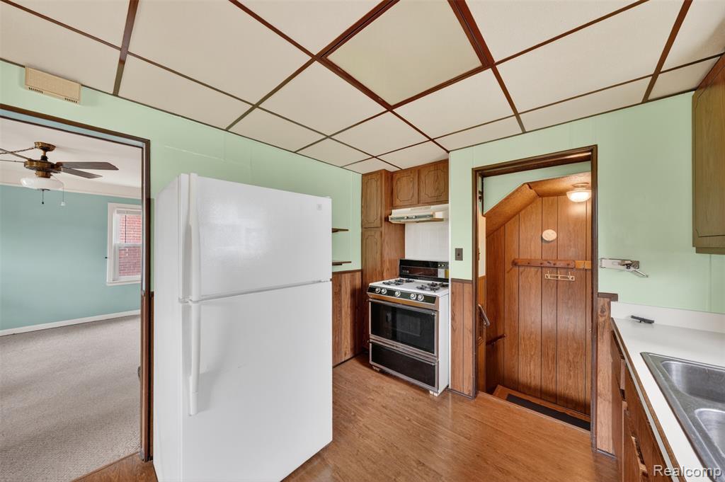 619 Highland Avenue, Lincoln Park, MI 48146 — Photo 13