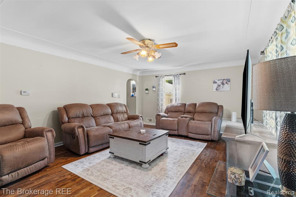 3290 Drexel Avenue, Flint, MI 48506 — Photo 12