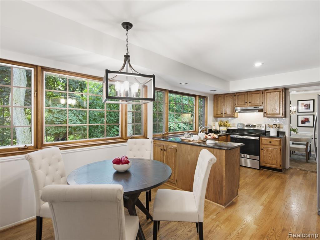 4367 Yorktown Drive, West Bloomfield, MI 48323 — Photo 19