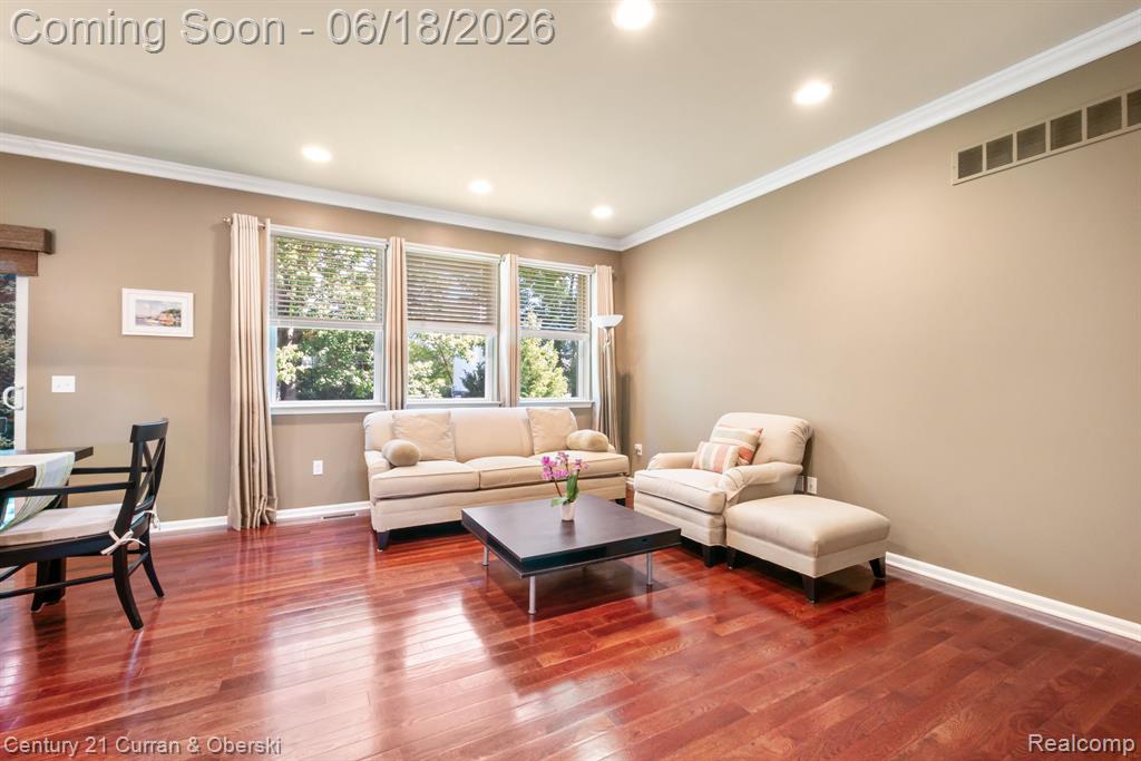 1086 Paddock Drive, South Lyon, MI 48178 — Photo 26
