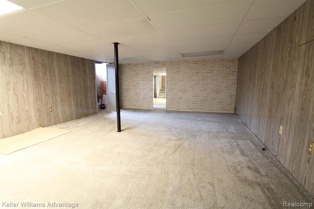 42193 Pellston Drive, Northville, MI 48167 — Photo 16
