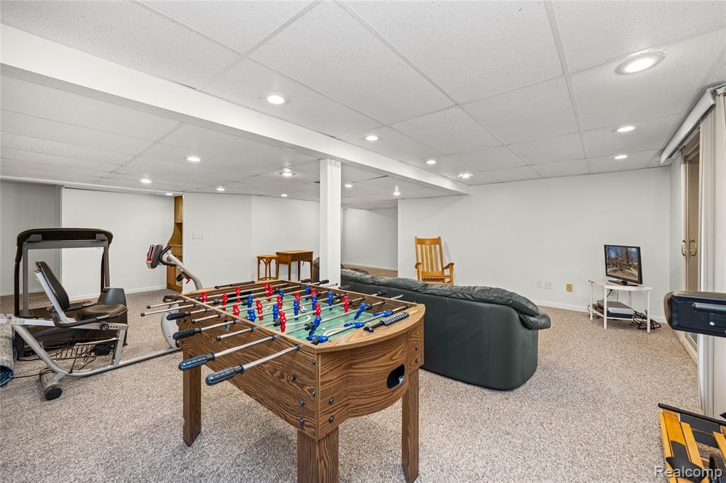 28867 Appleblossom Lane, Farmington, MI 48331 — Photo 28