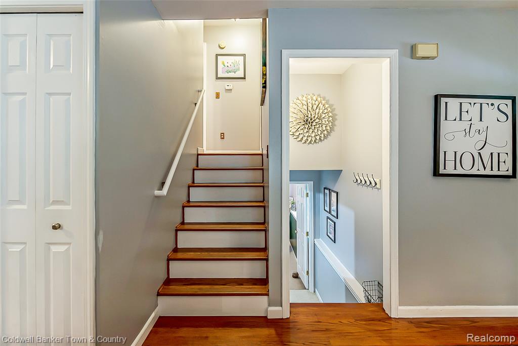 411 Springwell Lane, Howell, MI 48843 — Photo 13