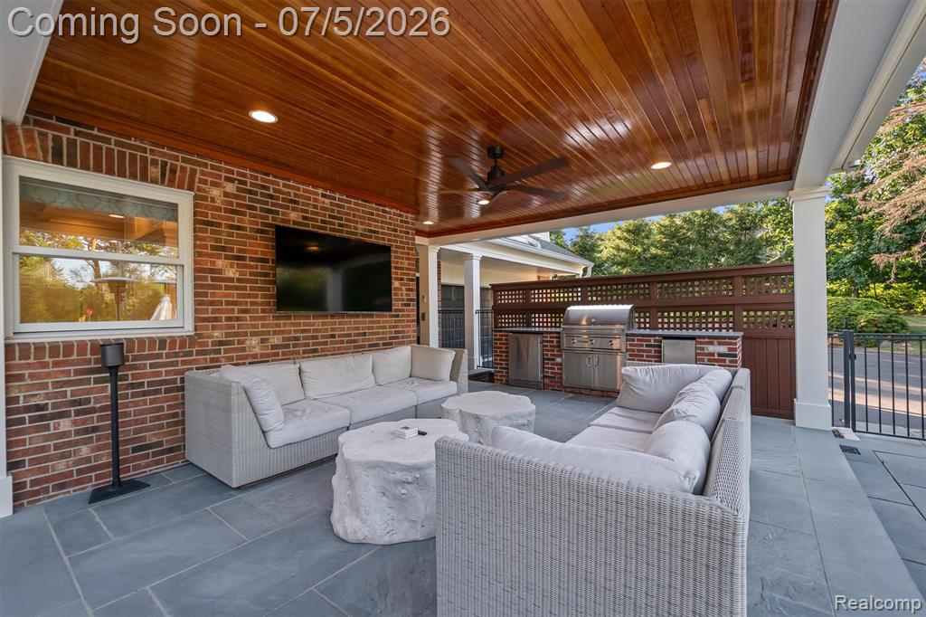 4885 N Harsdale Road, Bloomfield Hills, MI 48302 — Photo 44