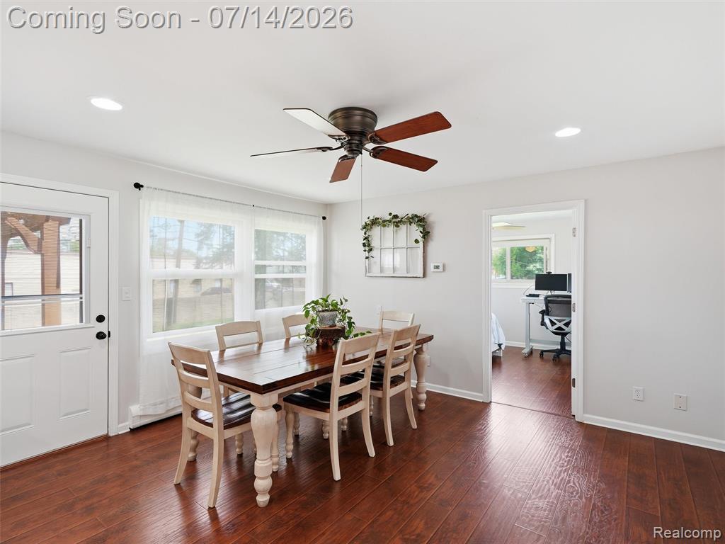 39582 Burton Drive, Novi, MI — Photo 14