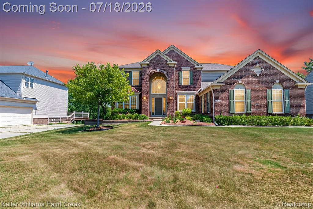 6423 Moonstone Drive, Grand Blanc, MI 48439 — front exterior