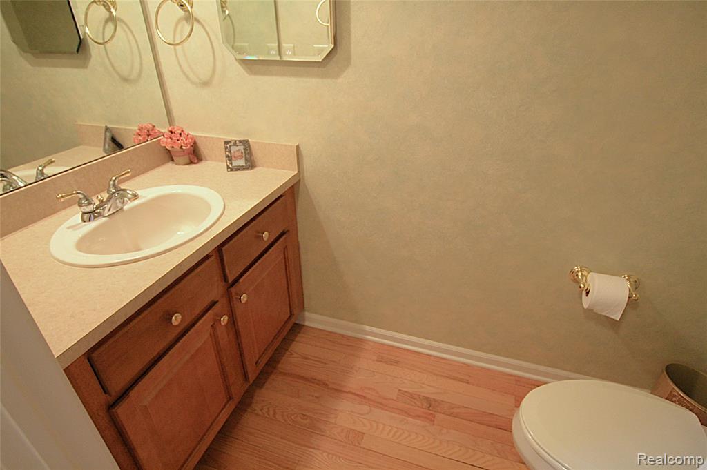 5942 Augusta Lane, Grand Blanc, MI 48439 — Photo 14