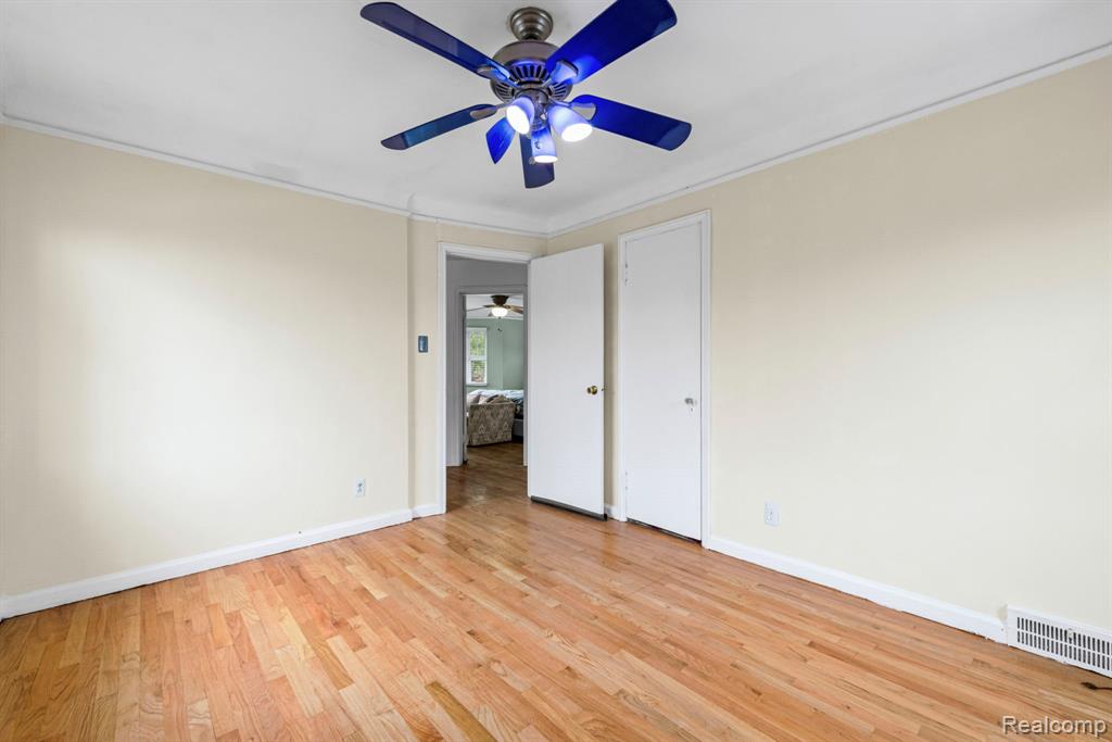 17500 Pennington Drive, Detroit, MI 48221 — Photo 19