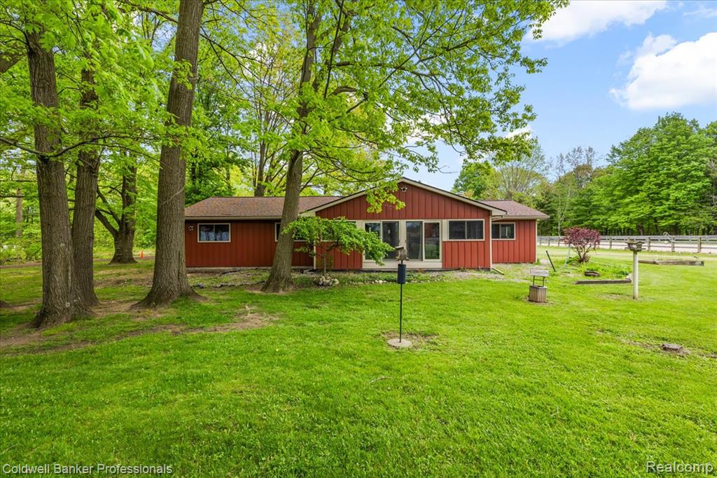 5240 THOMAS Road, Metamora, MI 48455 — Photo 51