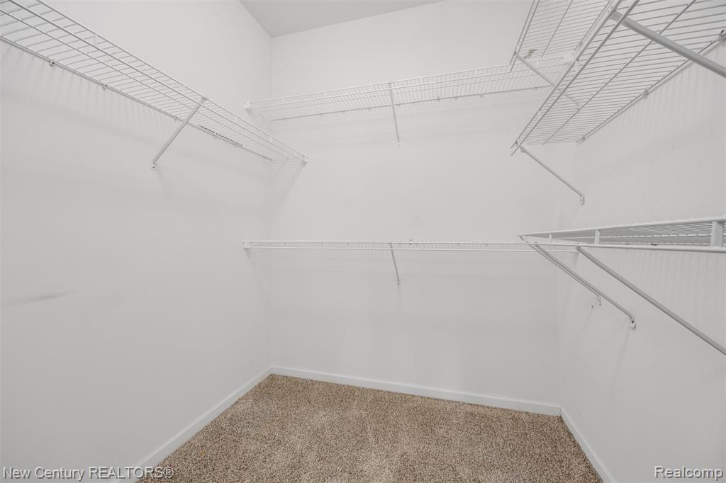 3561 Grove Lane, Auburn Hills, MI 48326 — Photo 12