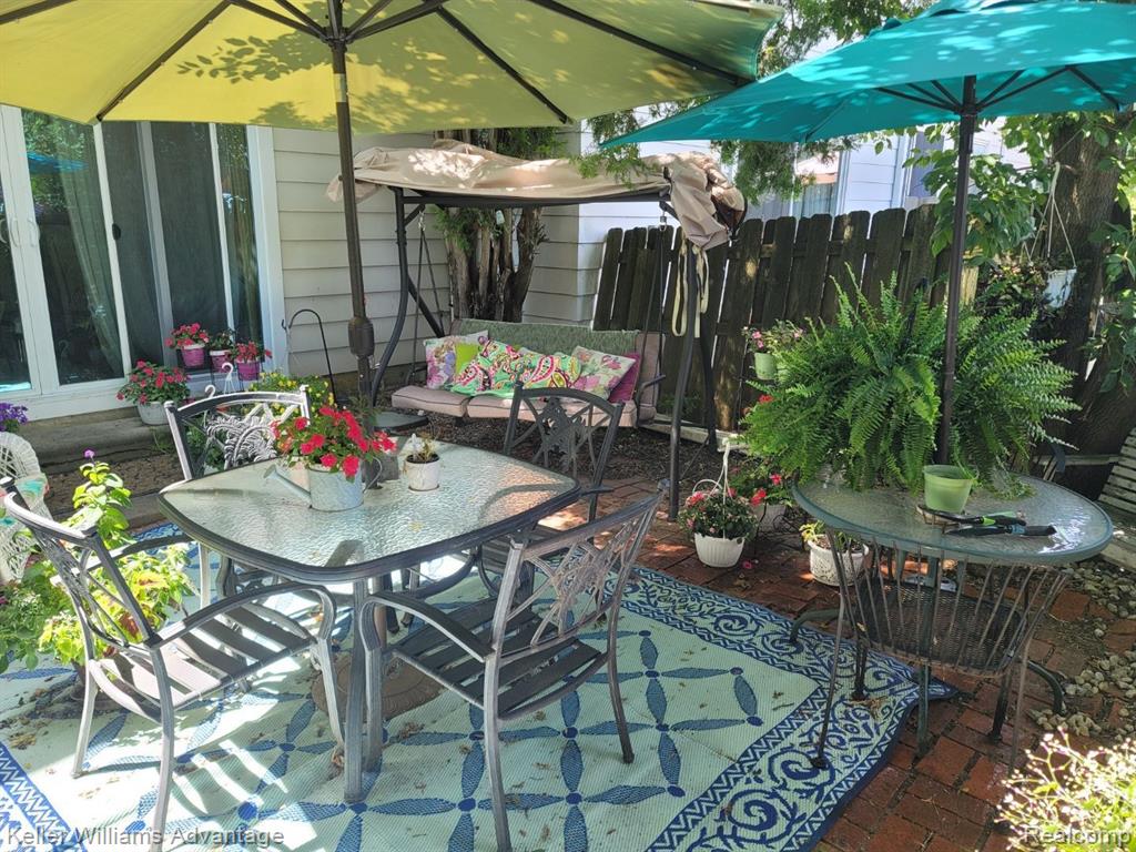 42627 Savoy Court, Northville, MI 48167 — Photo 21