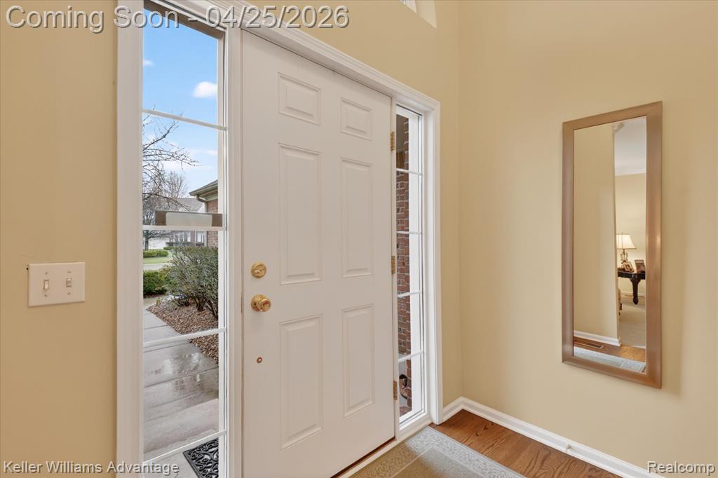 721 Remington Court, Commerce Twp, MI 48382 — Photo 7