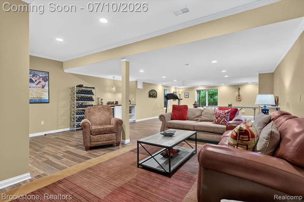 1330 Corey Cove, White Lake, MI 48383 — Photo 41