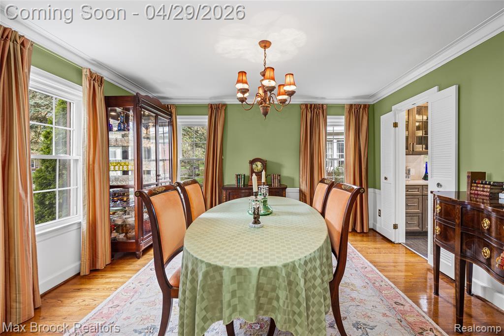 938 LAKEPOINTE STREET, Grosse Pointe Park, MI 48230 — Photo 12