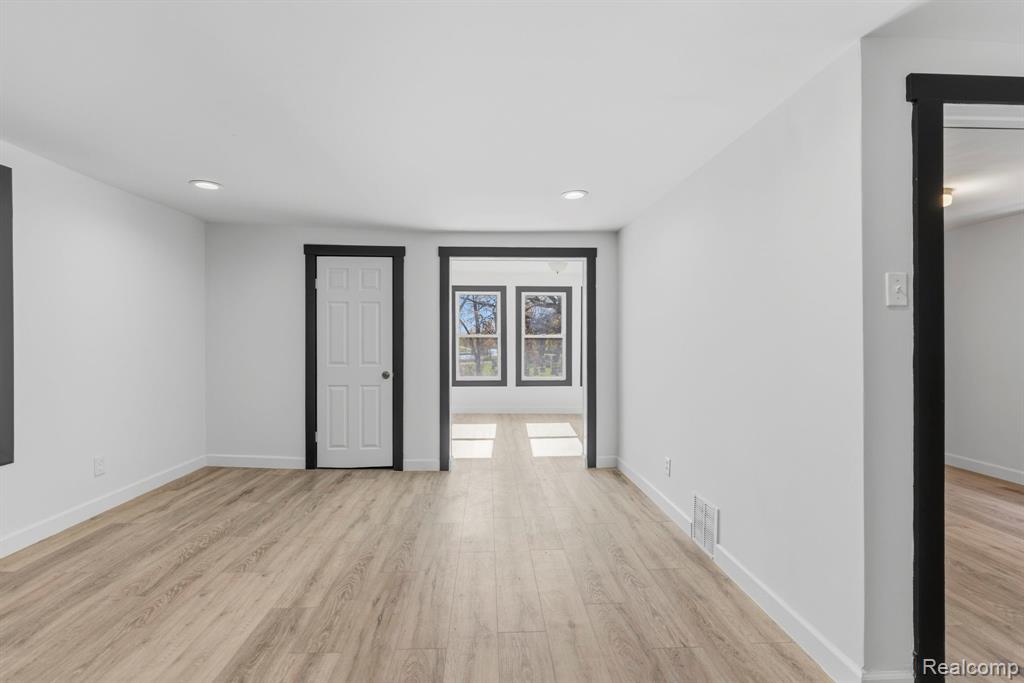 1532 Woodmere Street, Detroit, MI 48209 — Photo 12