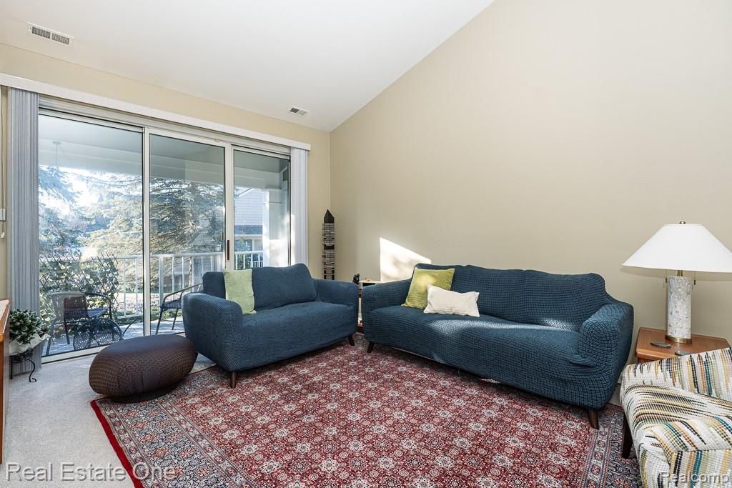 1903 Eagle Pointe, Bloomfield Hills, MI 48304 — Photo 14