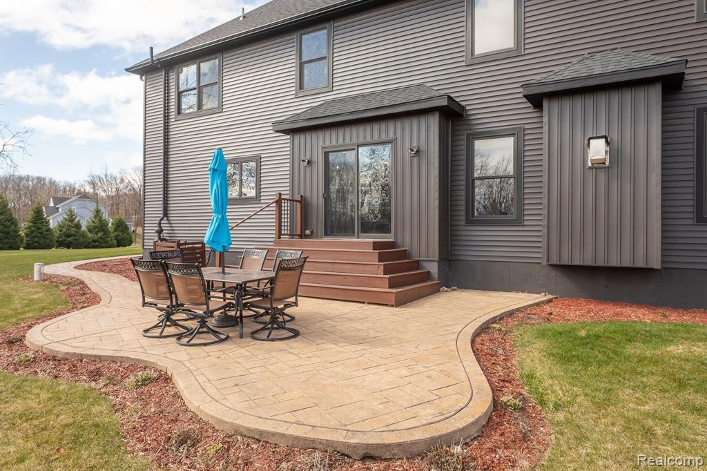4025 PRAIRIE ROSE Drive, Howell, MI 48843 — Photo 6