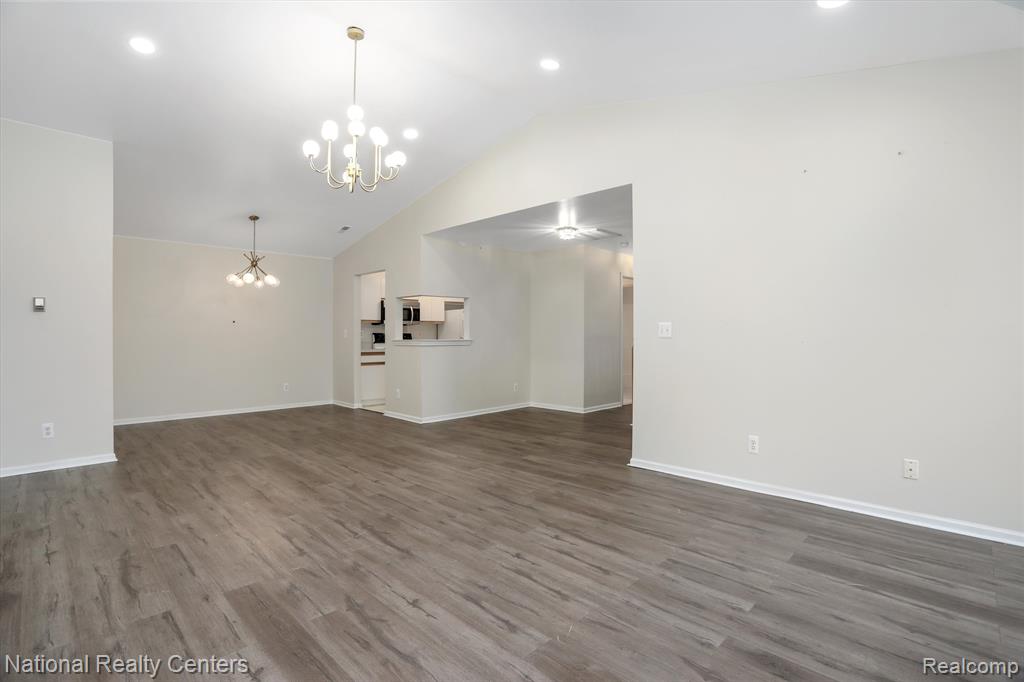 44973 MARIGOLD Drive, Sterling Heights, MI 48314 — Photo 9
