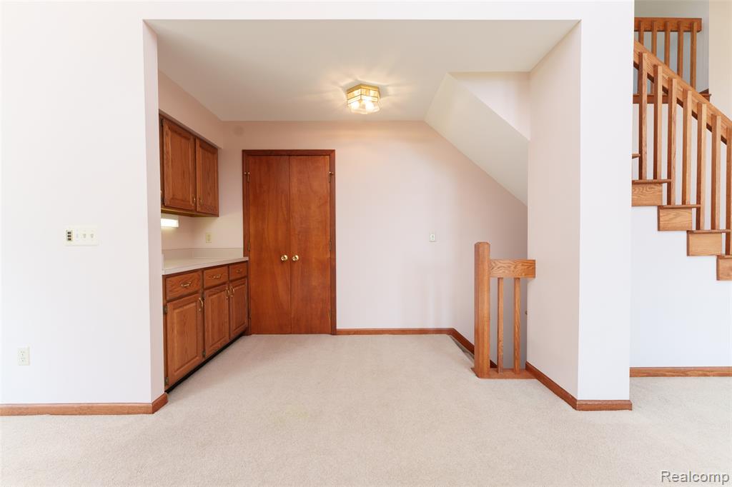 3166 Bigelow Road, Howell, MI 48855 — Photo 9