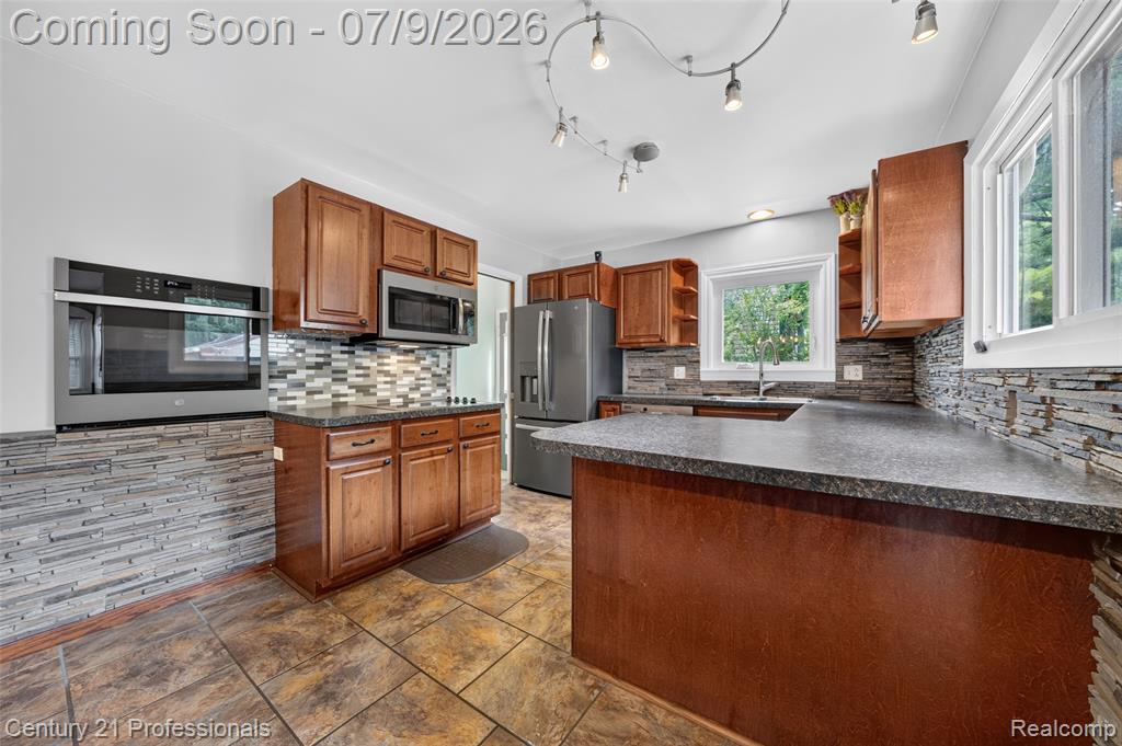 1153 Gault Drive N, Ypsilanti, MI 48198 — Photo 8