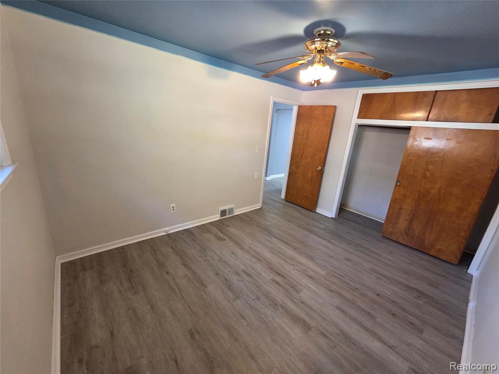 8960 Arnold Avenue, Redford, MI 48239 — Photo 9
