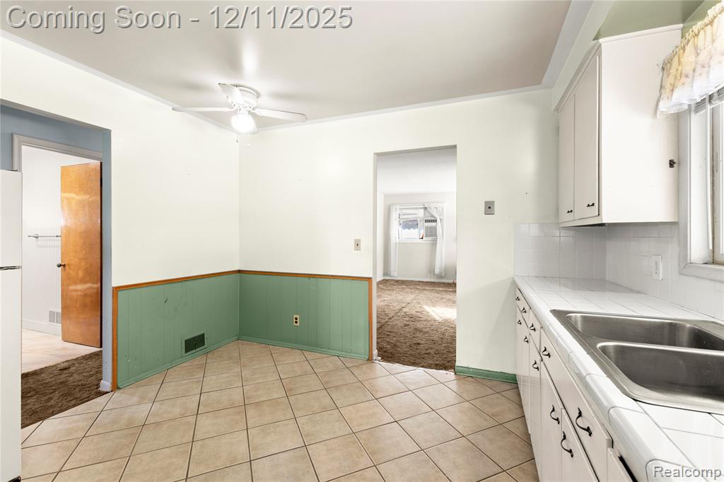 680 Lincoln Street, Lapeer, MI 48446 — Photo 12