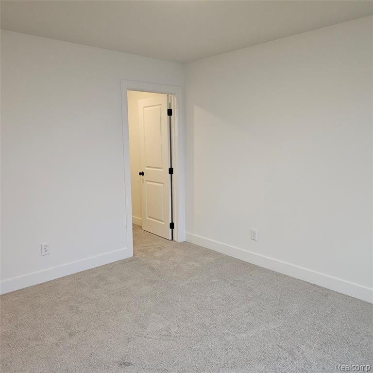 50829 Mistwood Drive, Macomb, MI 48042 — Photo 38
