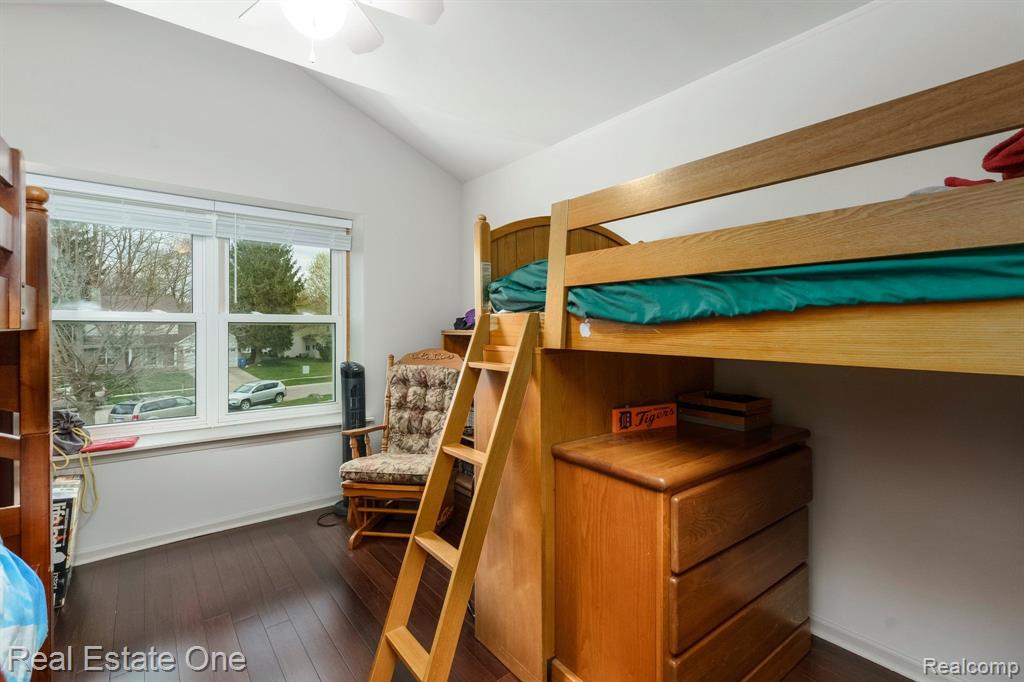 4067 HIGHVIEW, Waterford, MI 48329 — Photo 27