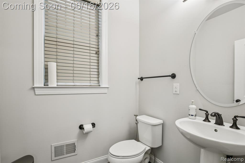 51110 Gulfstream Park Drive, Canton, MI 48188 — Photo 45