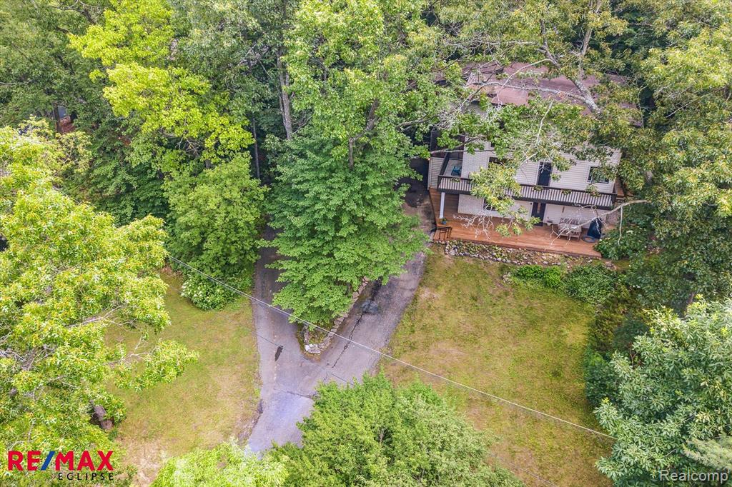 5405 Possum Lane, Orchard Lake Village, MI 48324 — Photo 38