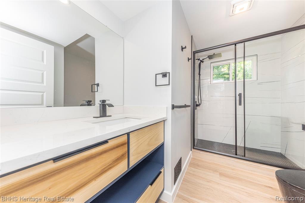 12 Trowbridge Court, Ann Arbor, MI 48108 — Photo 15
