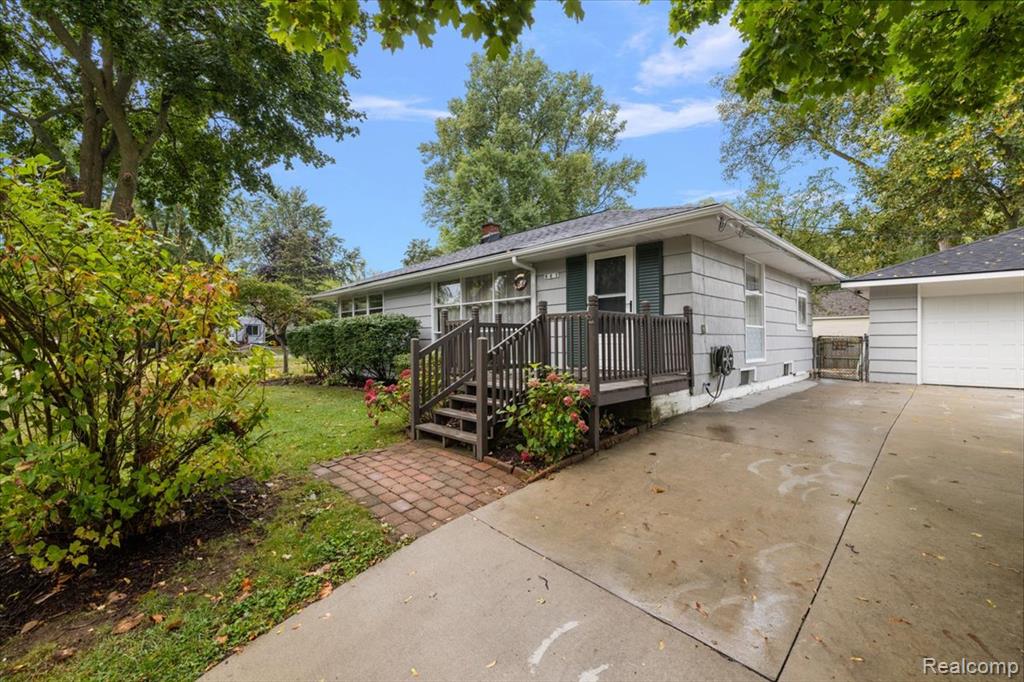 841 Nash Avenue, Waterford, MI 48328 — Photo 6