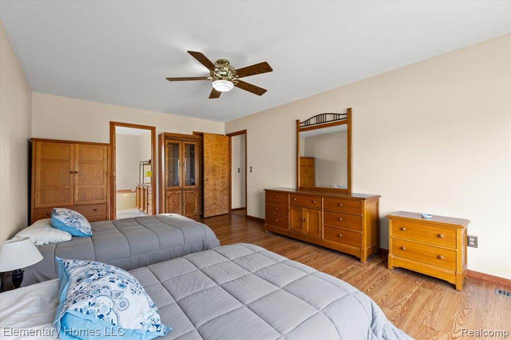 51637 Baker Road S, Chesterfield, MI 48047 — Photo 28