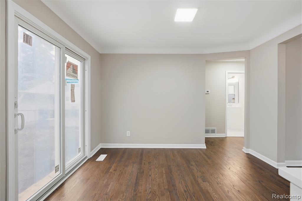3050 Catalpa Drive, Berkley, MI 48072 — Photo 13
