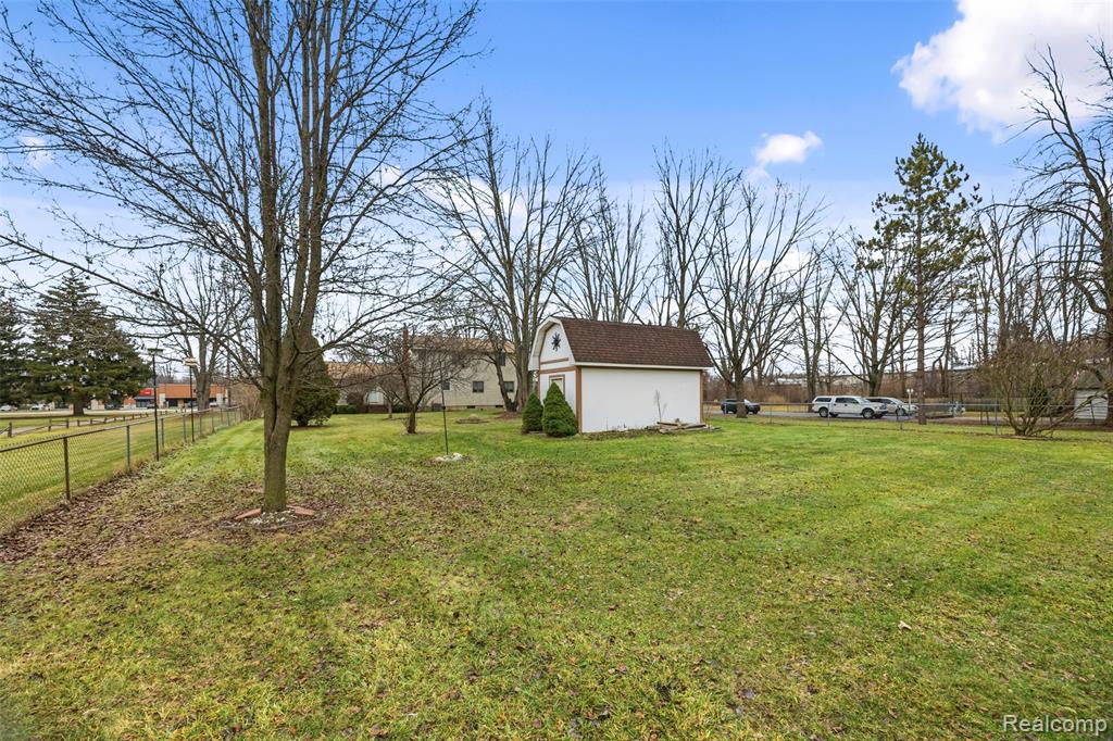 21650 Telegraph Road, Romulus, MI 48174 — Photo 49