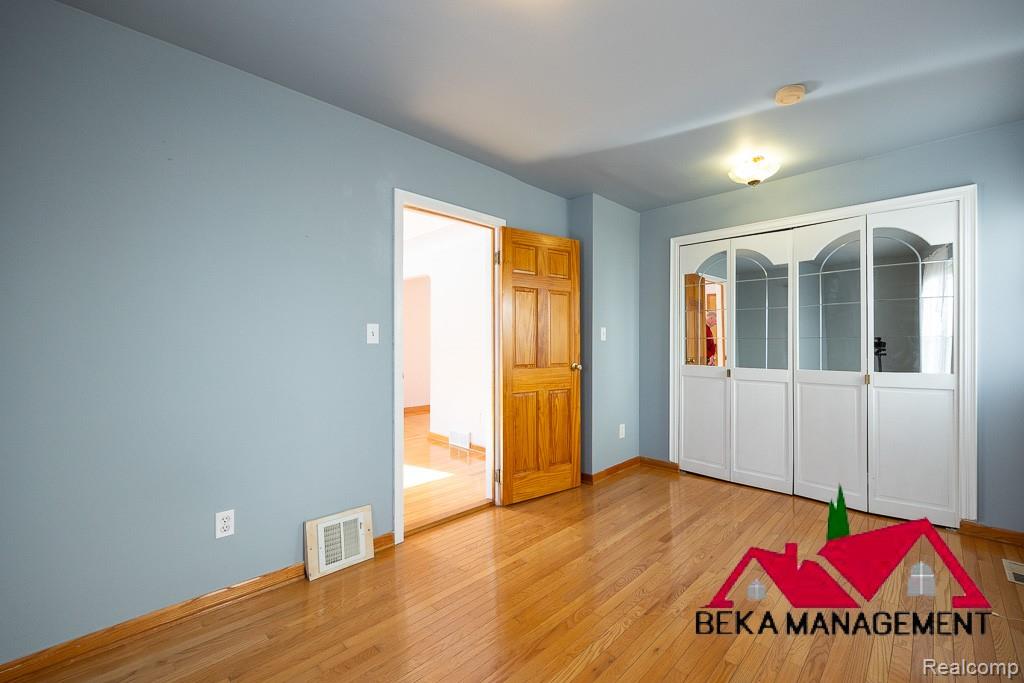 26627 RIALTO Street, Madison Heights, MI 48071 — Photo 7