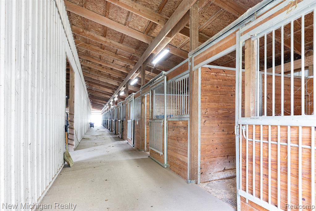 5155 CARRIGAN Road, Clyde, MI 48049 — Photo 28