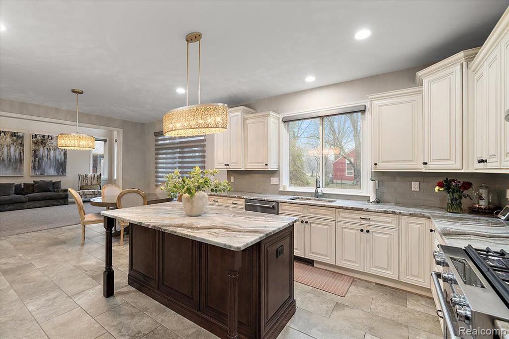 3973 LISA MARIE Drive, Sterling Heights, MI 48314 — Photo 19