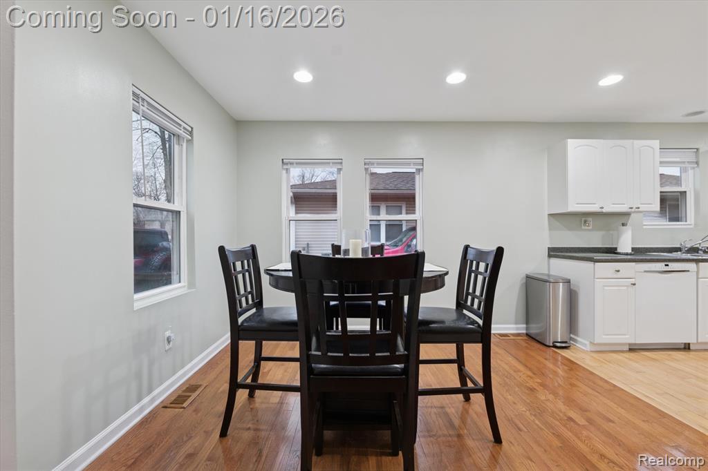 537 Andresen Court, Hazel Park, MI 48030 — Photo 15