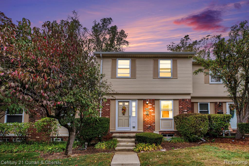 5840 Northfield Parkway, Troy, MI 48098 — front exterior