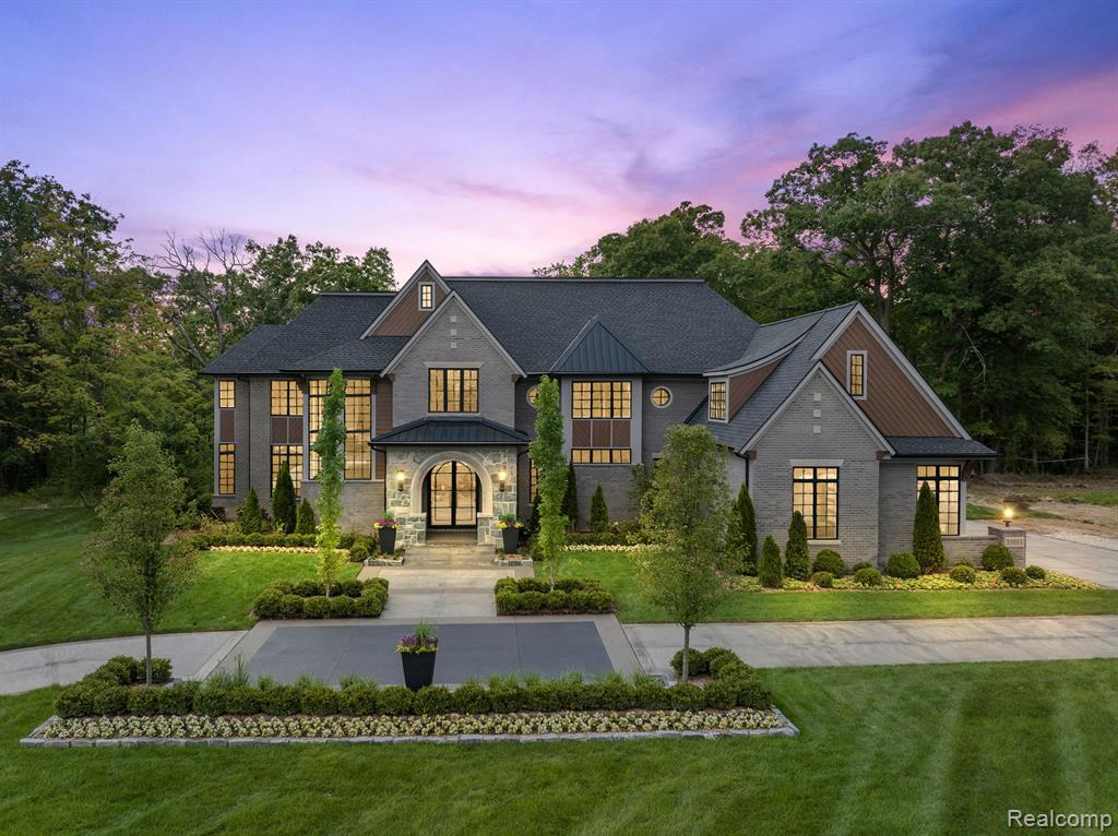 31011 Pioneer Avenue, Bingham Farms, MI 48025 — front exterior