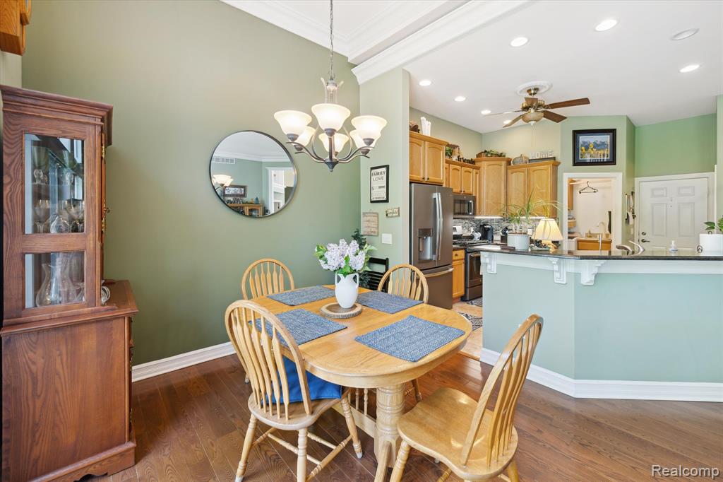 10172 Clarkshire Court, South Lyon, MI 48178 — Photo 9